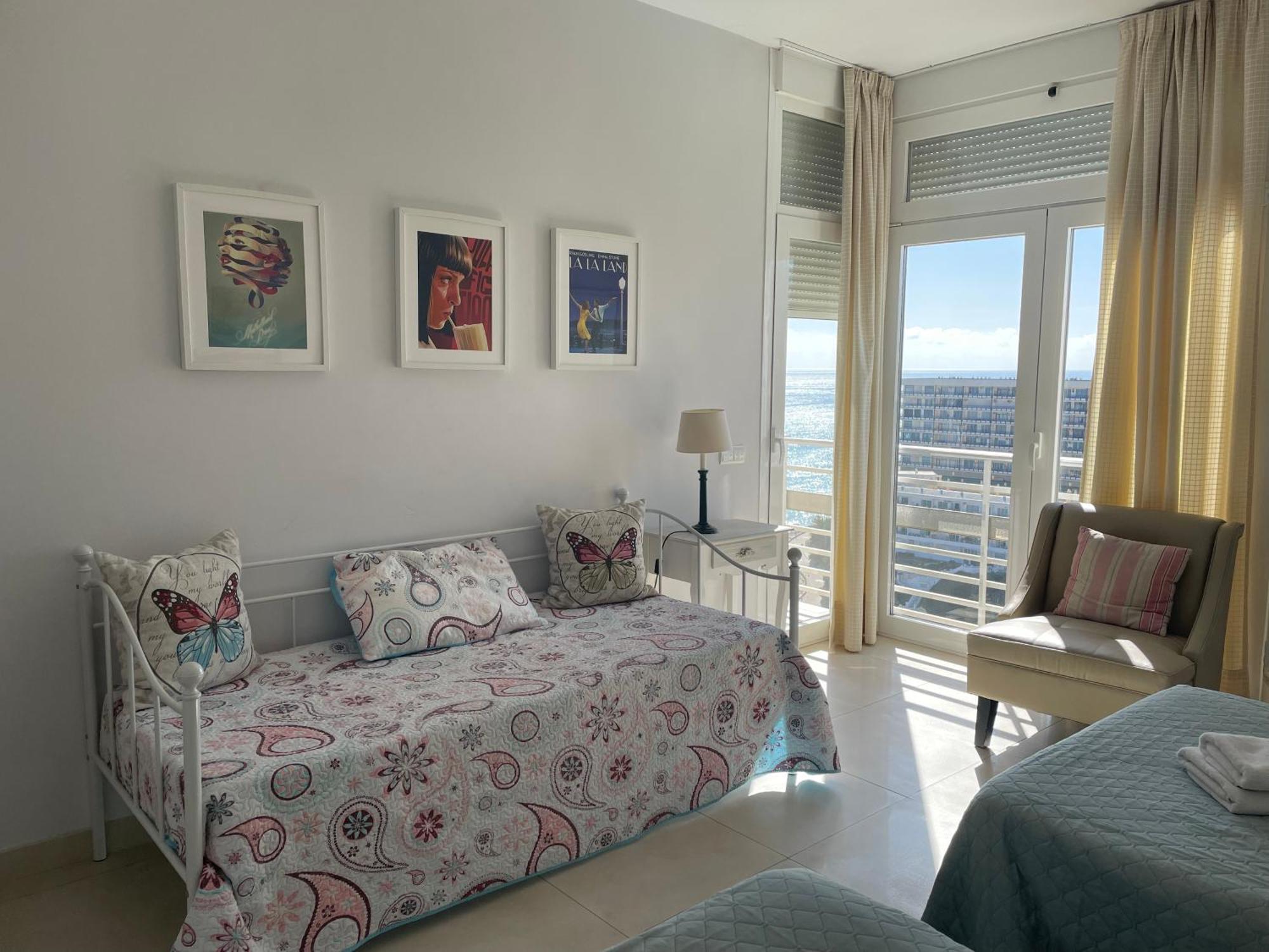 Apartamentos La Roca Rentals Torremolinos Rom bilde